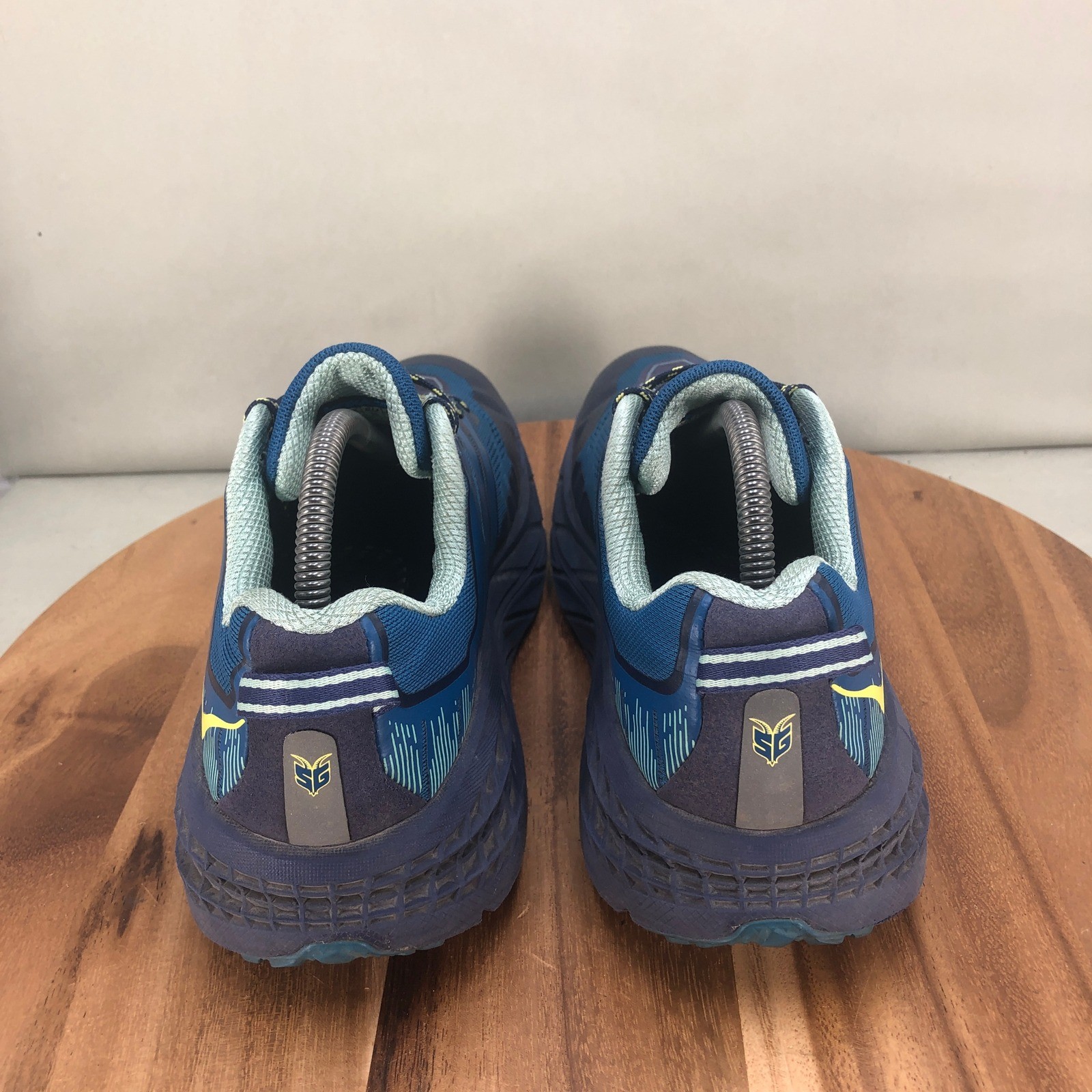Hoka One One Speedgoat 3 Womens Trail Running Shoes Blue Yellow Size 11