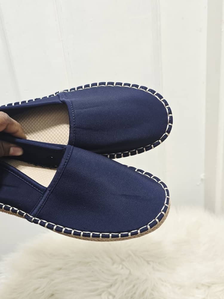 Lands’ End Espadrille Beach and Water Deep Navy Blue Shoe Women’s Size 7.5B