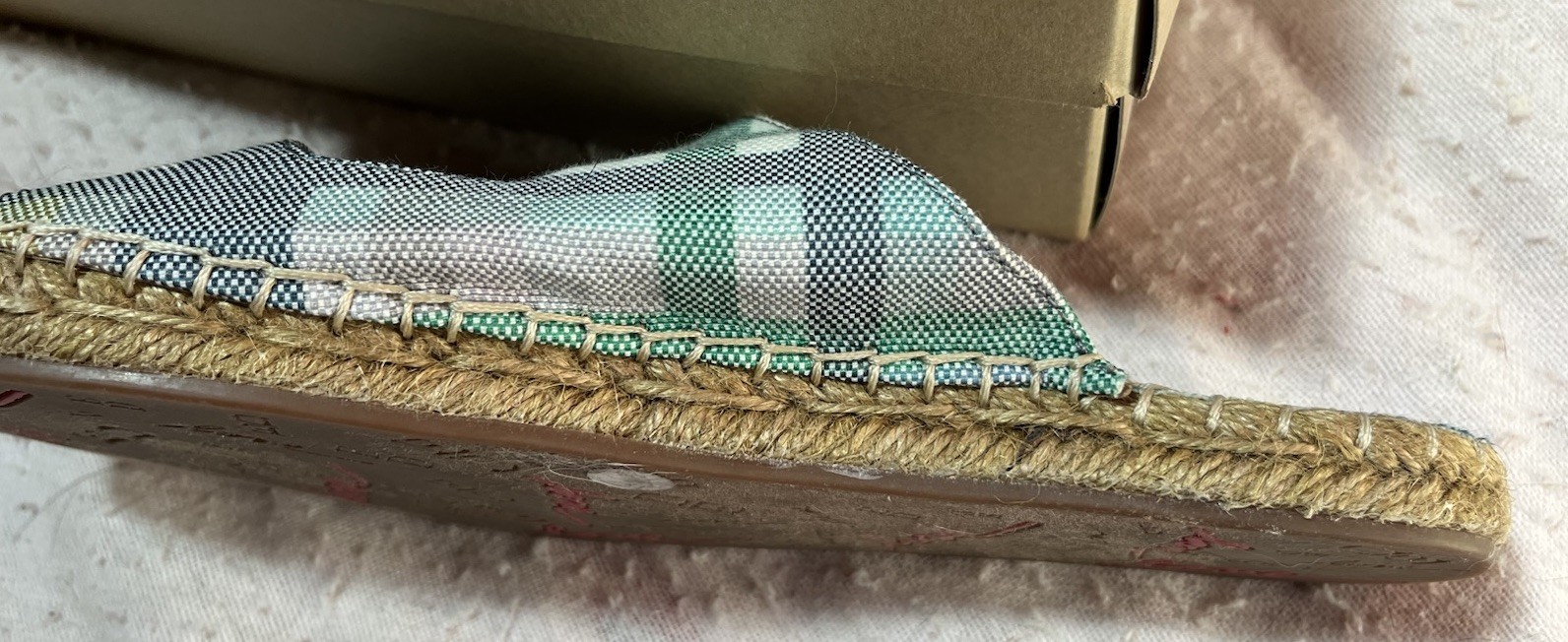 Ellen Degeneres Ed-Sadie Madras Sandals 7.5M