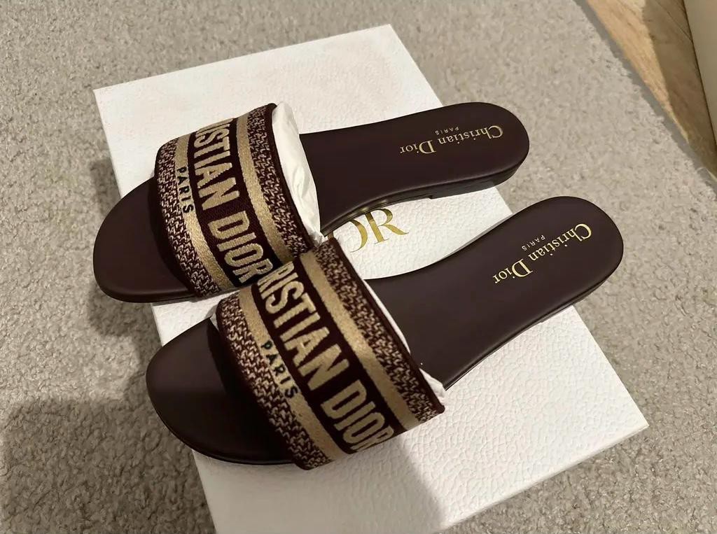 Dior Women’s Leather Dway Gold Burgundy Sandals Size 38