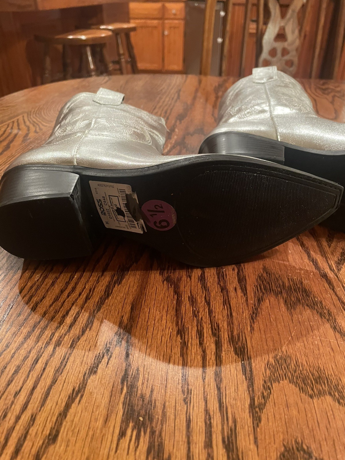 Indigo Road Ladies Silver Cowboy Western Boots SZ 6.5 N W T