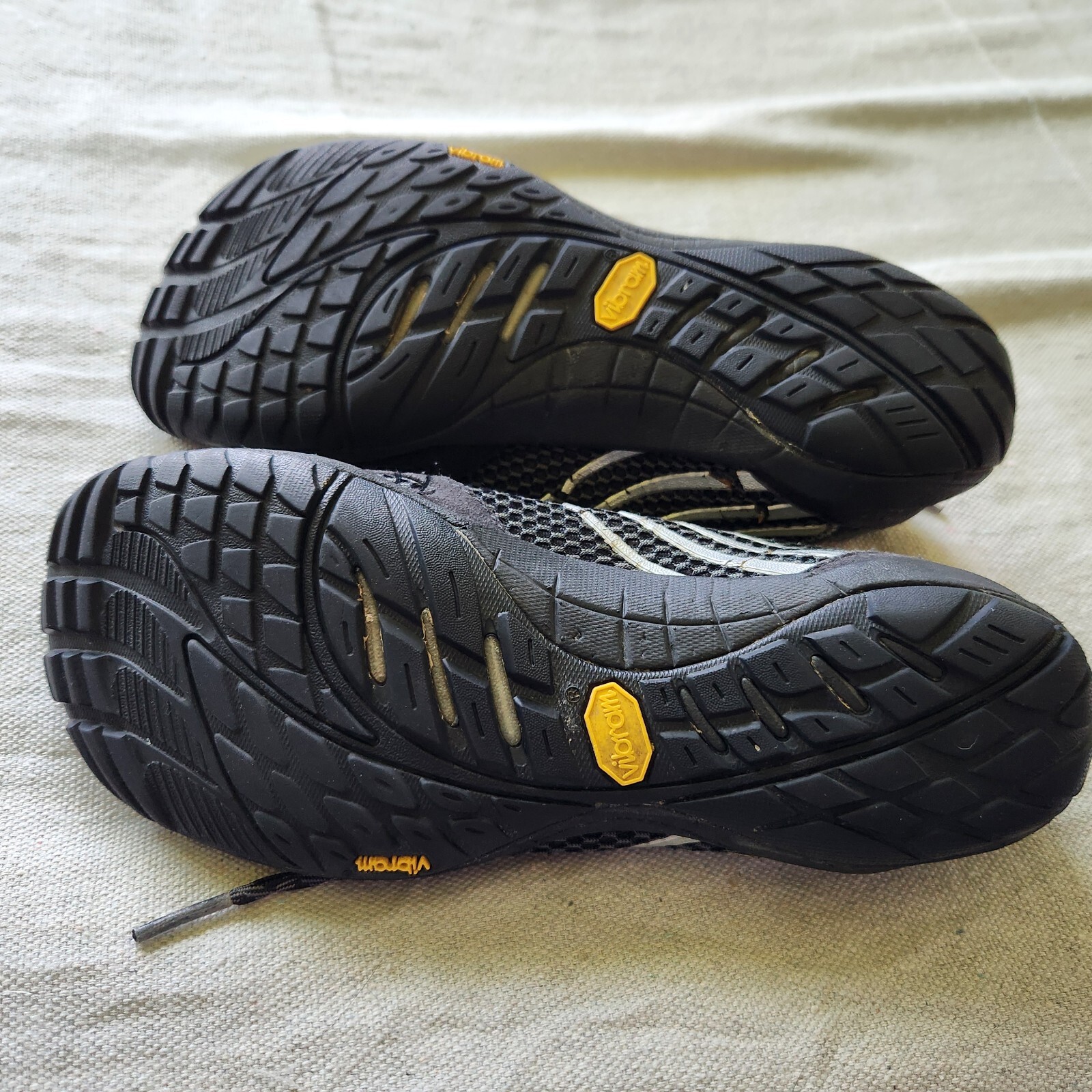 Merrell Pace Glove Barefoot Zero Drop Vibram Shoe Womens US 6 UK 3.5 EU 36 Black