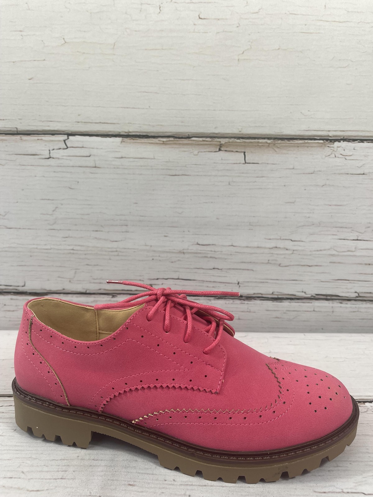 Journee Collection Claudiya Shoes Womens Size 9 Pink Faux Suede Oxford Flats