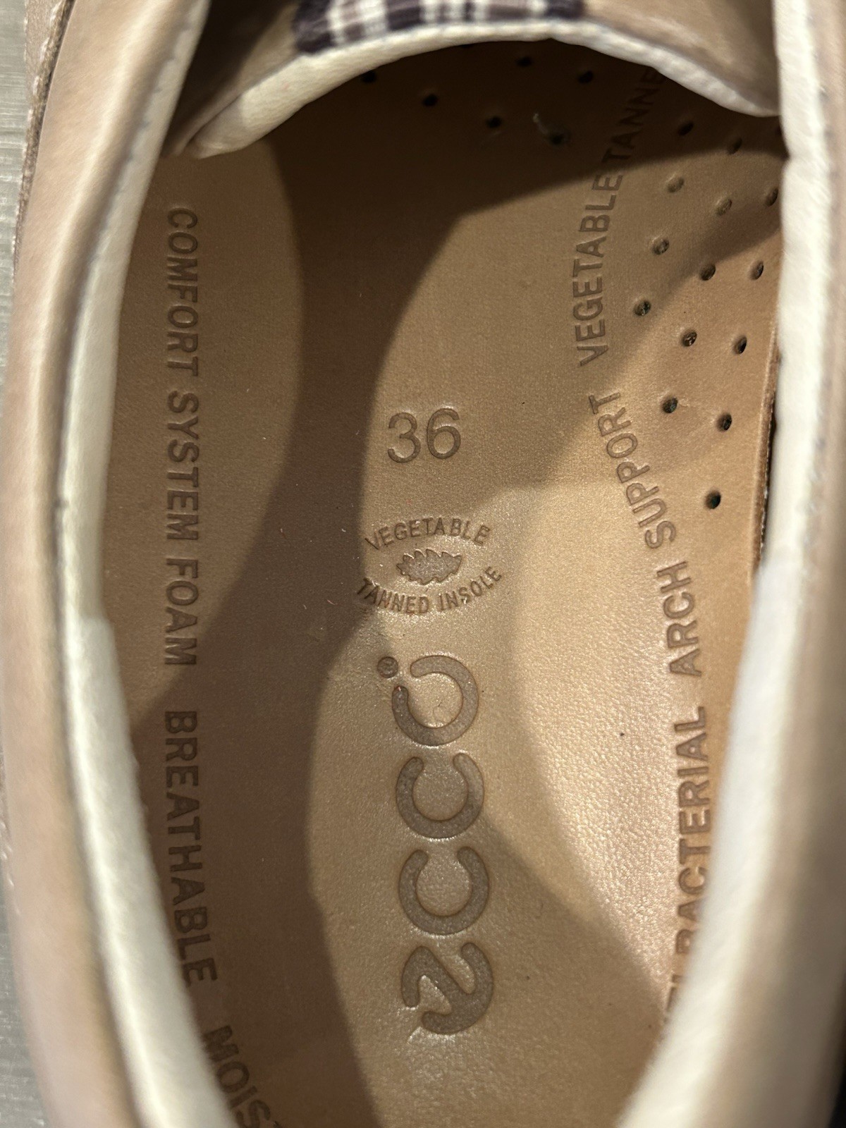 Ecco Shoes Women’s EU 36 US 5-5.5 Tan Brown Leather Breathable Lace Up Sneaker