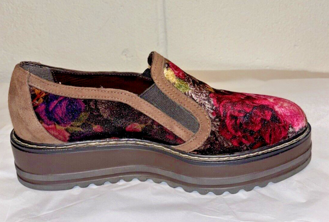 Summit By White Mountain Womens Leather Platform Loafers Pink Red Floral Size 6