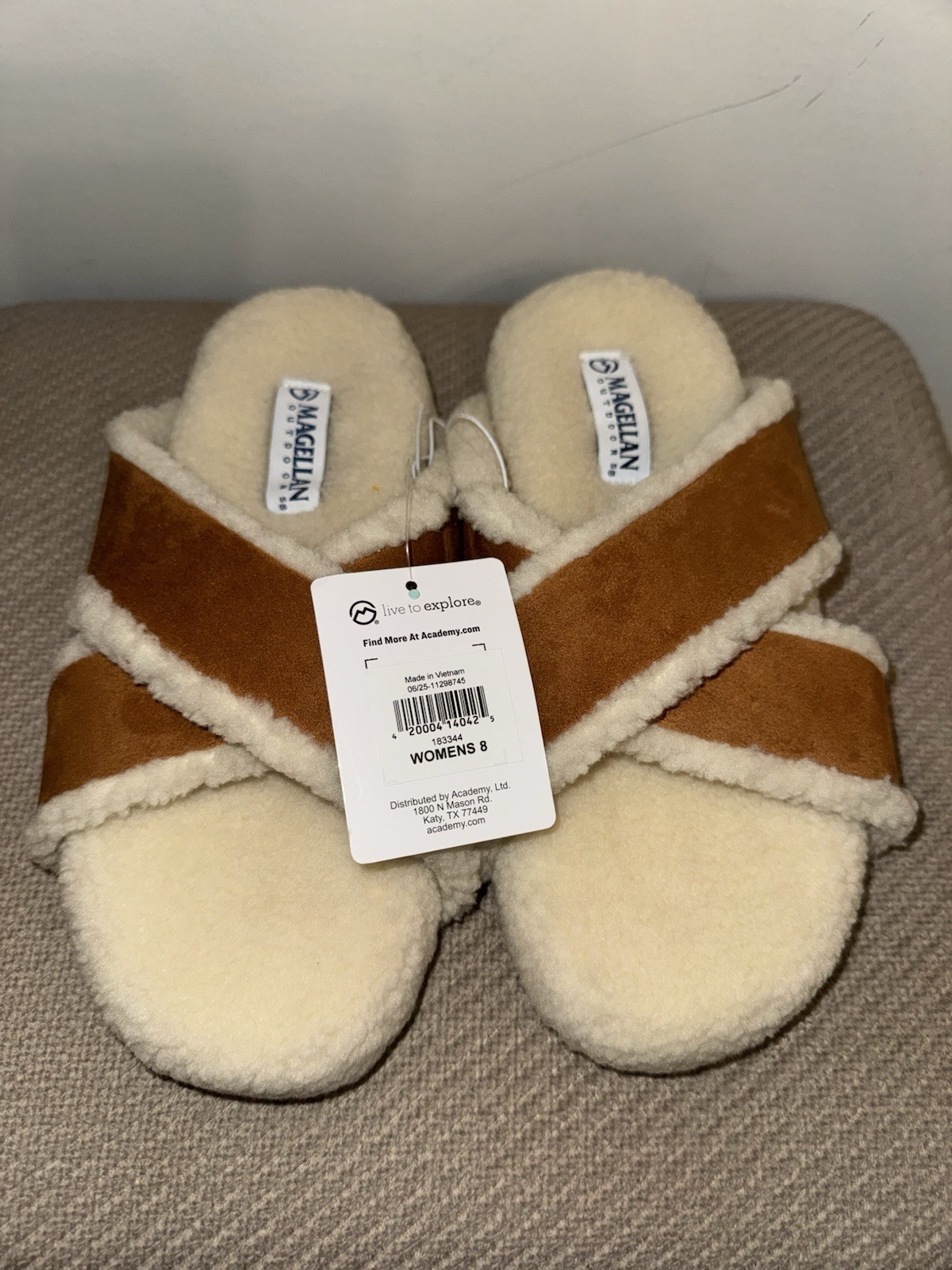 Magellan Outdoors Women’s Criss Cross Double Strap Slippers