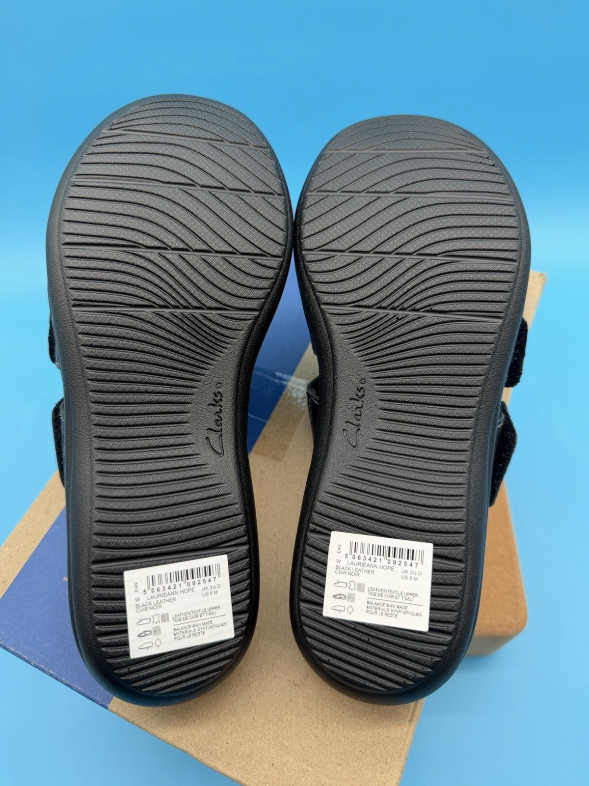 Clarks Laurieann Hope Slip On Women’s Comfort Sandal US 6 M black leather
