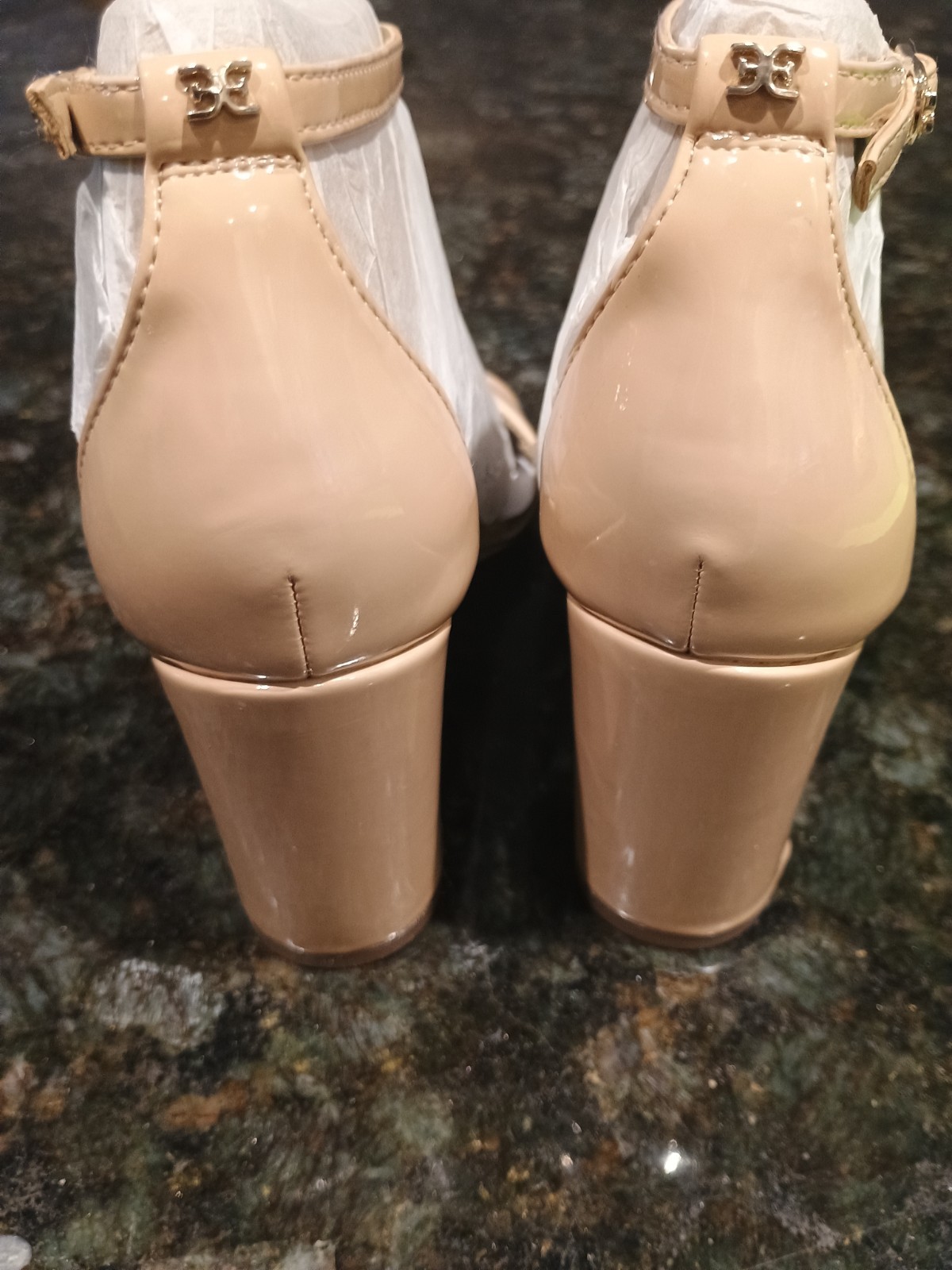 Sam Edelman Robyn Beige Blush Patent Leather Sandals Block Heels Shoes 5 M