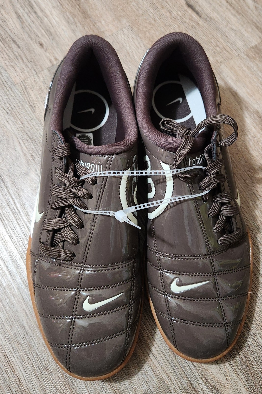 Nike Total 90 Baroque Brown White Light Bone IB5666-202 Women’s Sz 10 Rare NBY