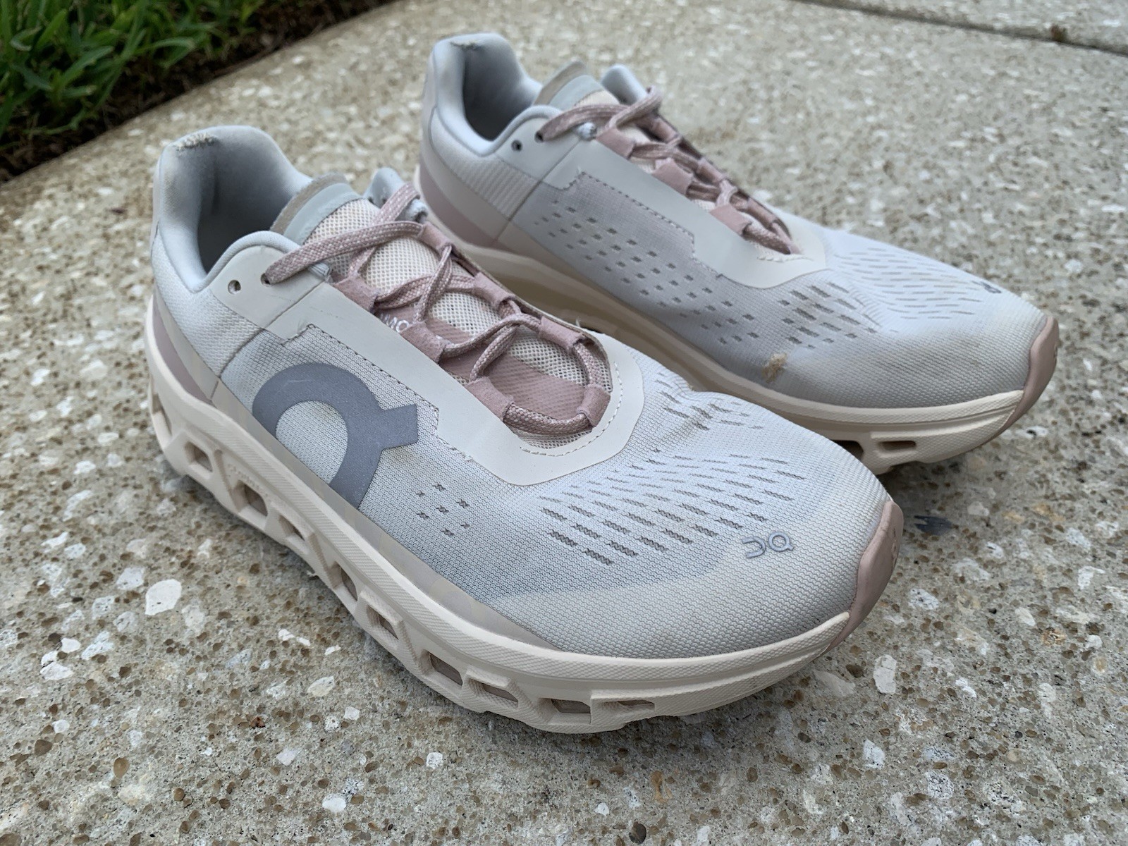 Size 8 – On Cloudmonster Moon Fawn Womens Athletic Running Shoes Sneakers