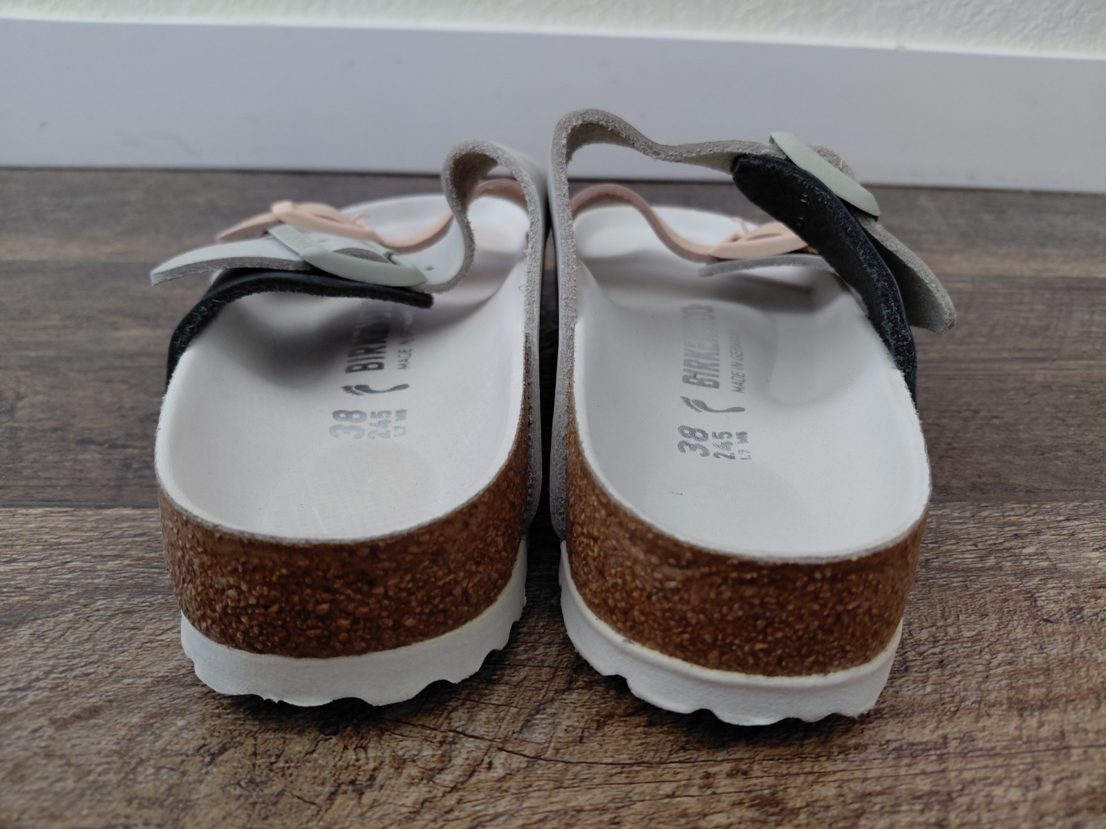 Birkenstock Women’s Arizona Split Hex peach/black Slide Size 38 / 7
