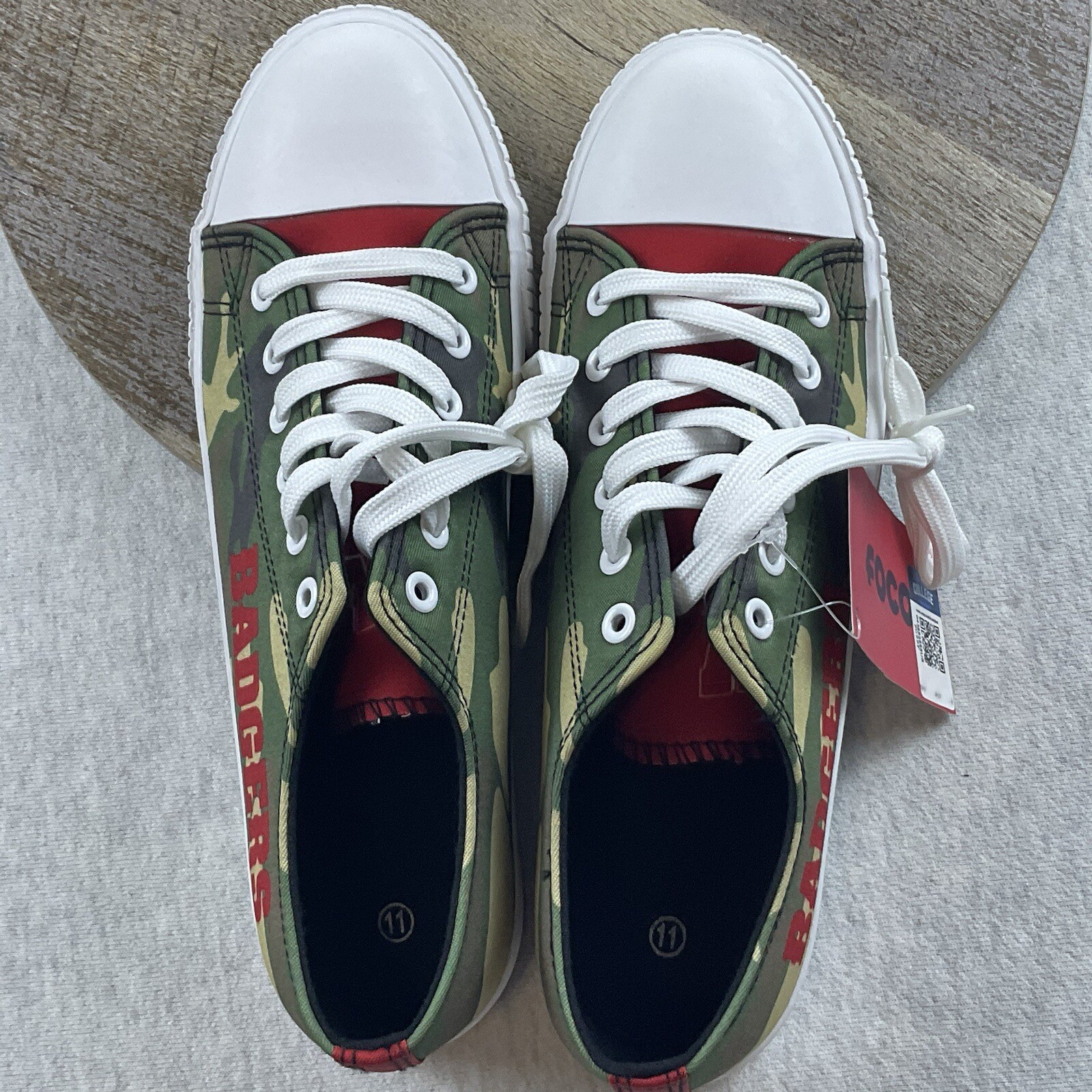 Foco Badgers Sneakers Women’s 11 Low Top Classic Lace Closure Sports Green Camo