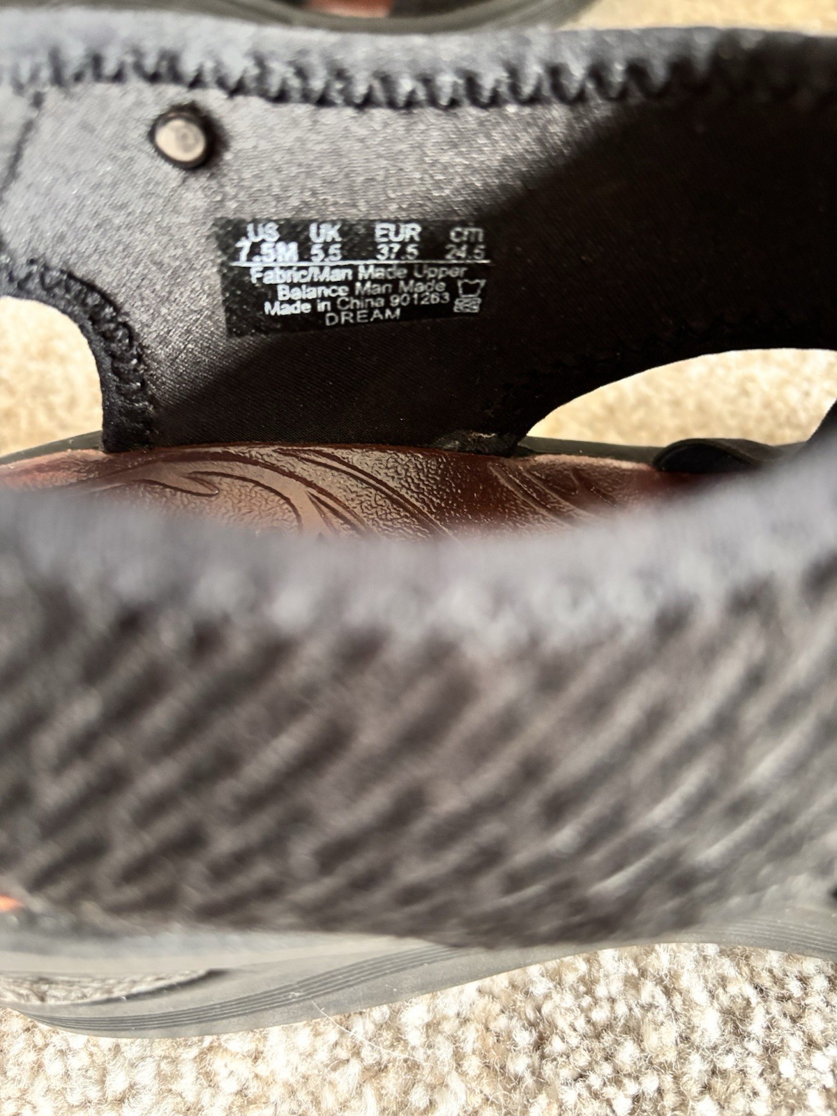 WOMEN’S BZEES DREAM STRETCH WEDGE SANDALS BLACK 7.5 M EUC
