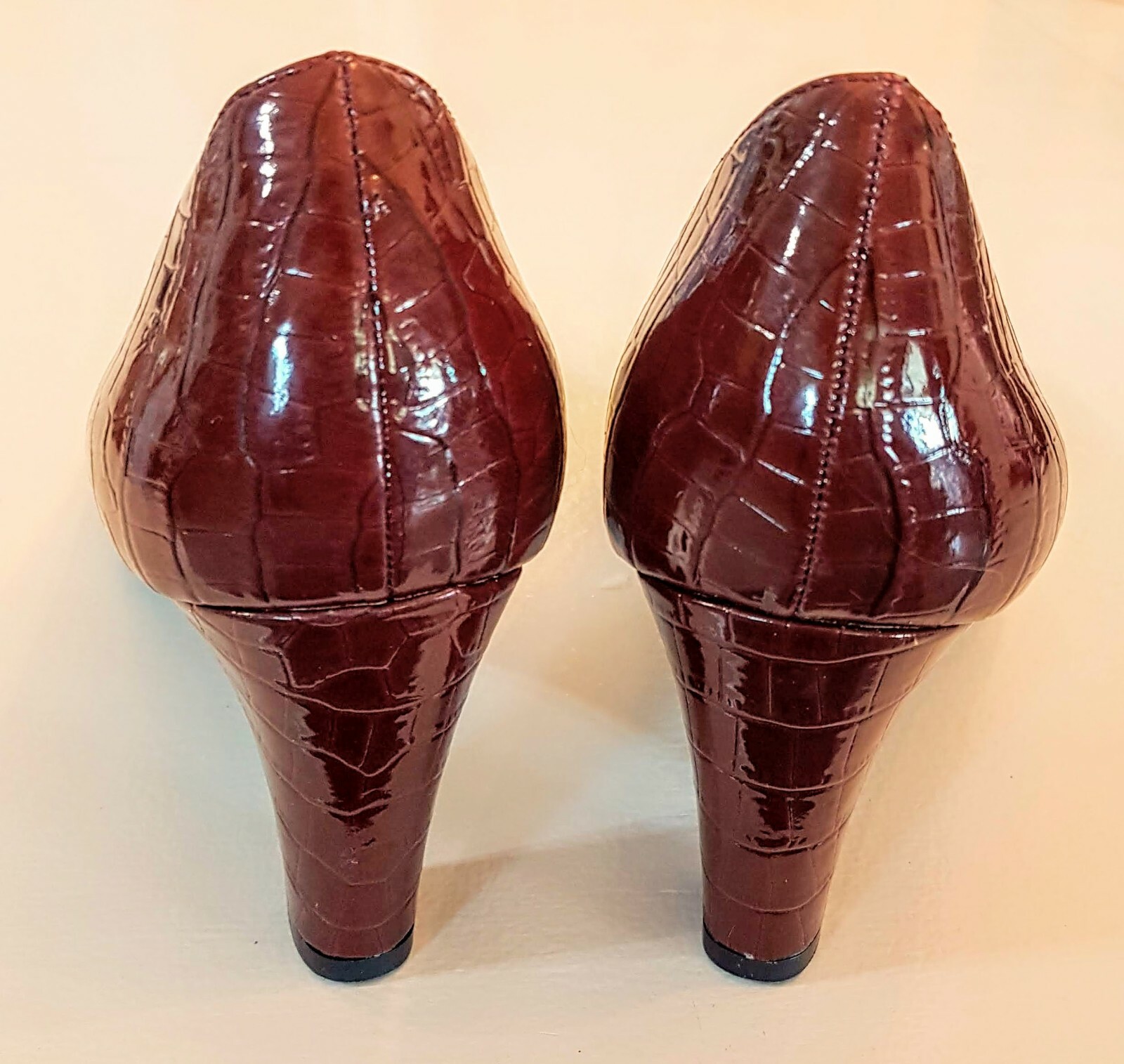 Laura Ashley Shoes Dark Red Patent Leather Classic Pumps Snake Skin High Heels 9