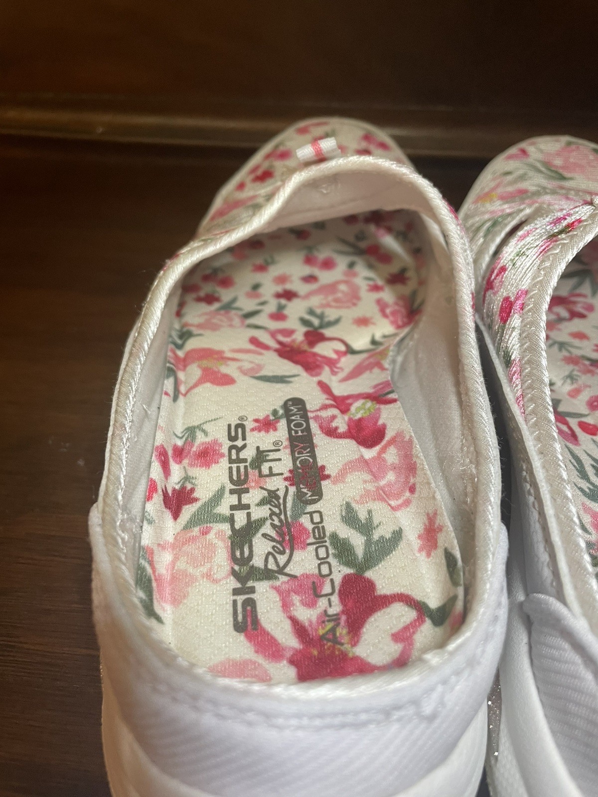 Skechers Commute Time Relaxed Fit Washable Mules-Flirty Floral-White-8.5-A399446