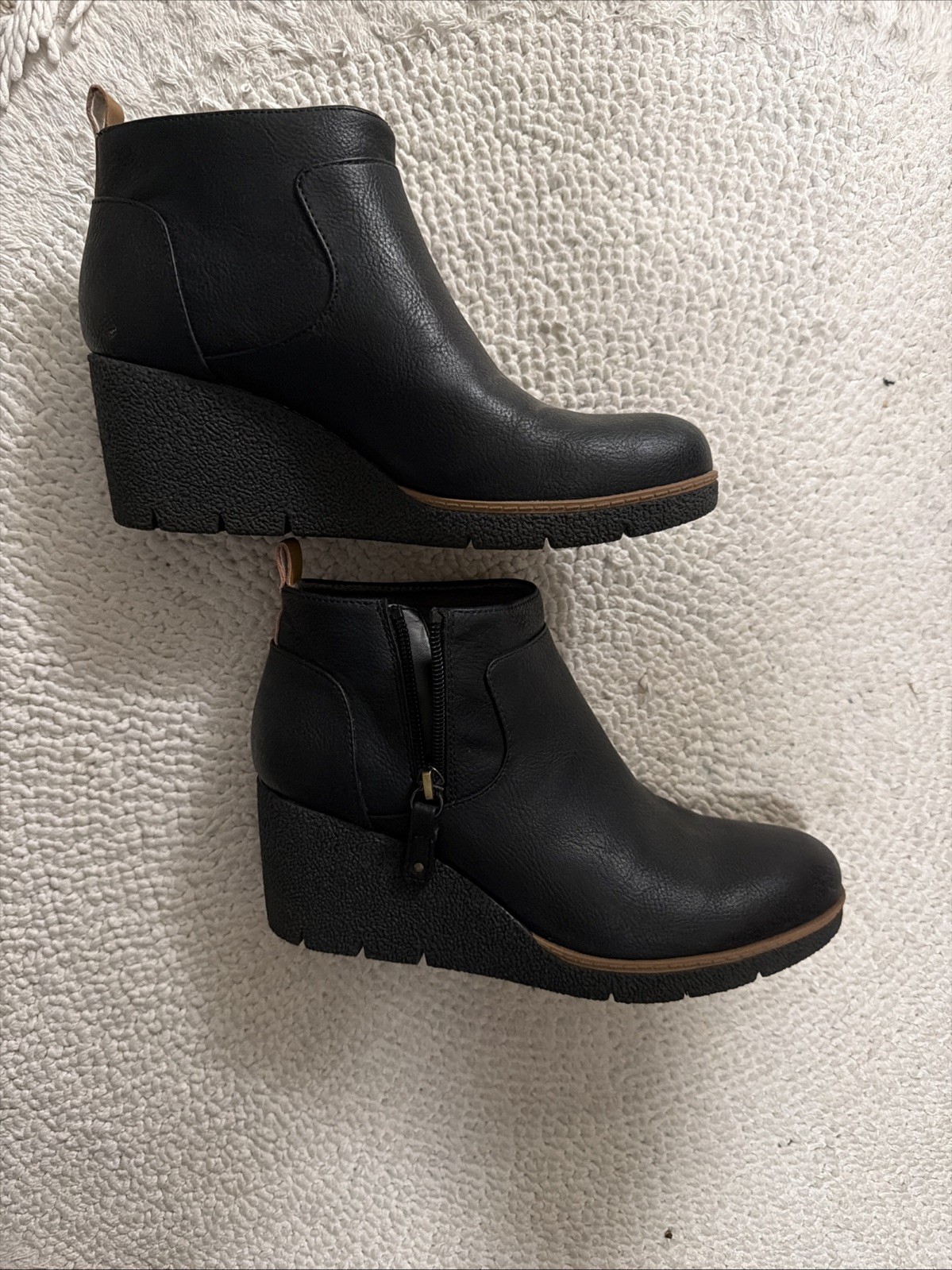 New Dr Scholls Womens Size 7 Black Wedge Ankle Boots Side Zipper Closure