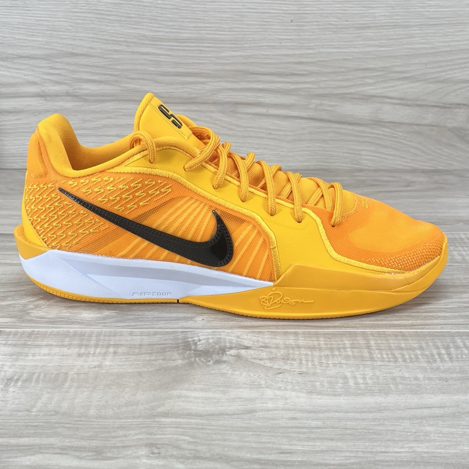 Nike Sabrina 2 TB Promo University Gold Black HM5038-701 Men’s 11.5/ Wmn’s 13