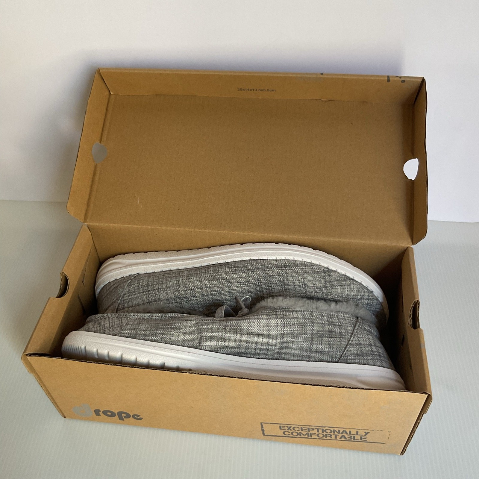Drope Kate Women’s Faux Fur Lined Shoes Size 8 Grey Casual Comfort Lace-Up NIB
