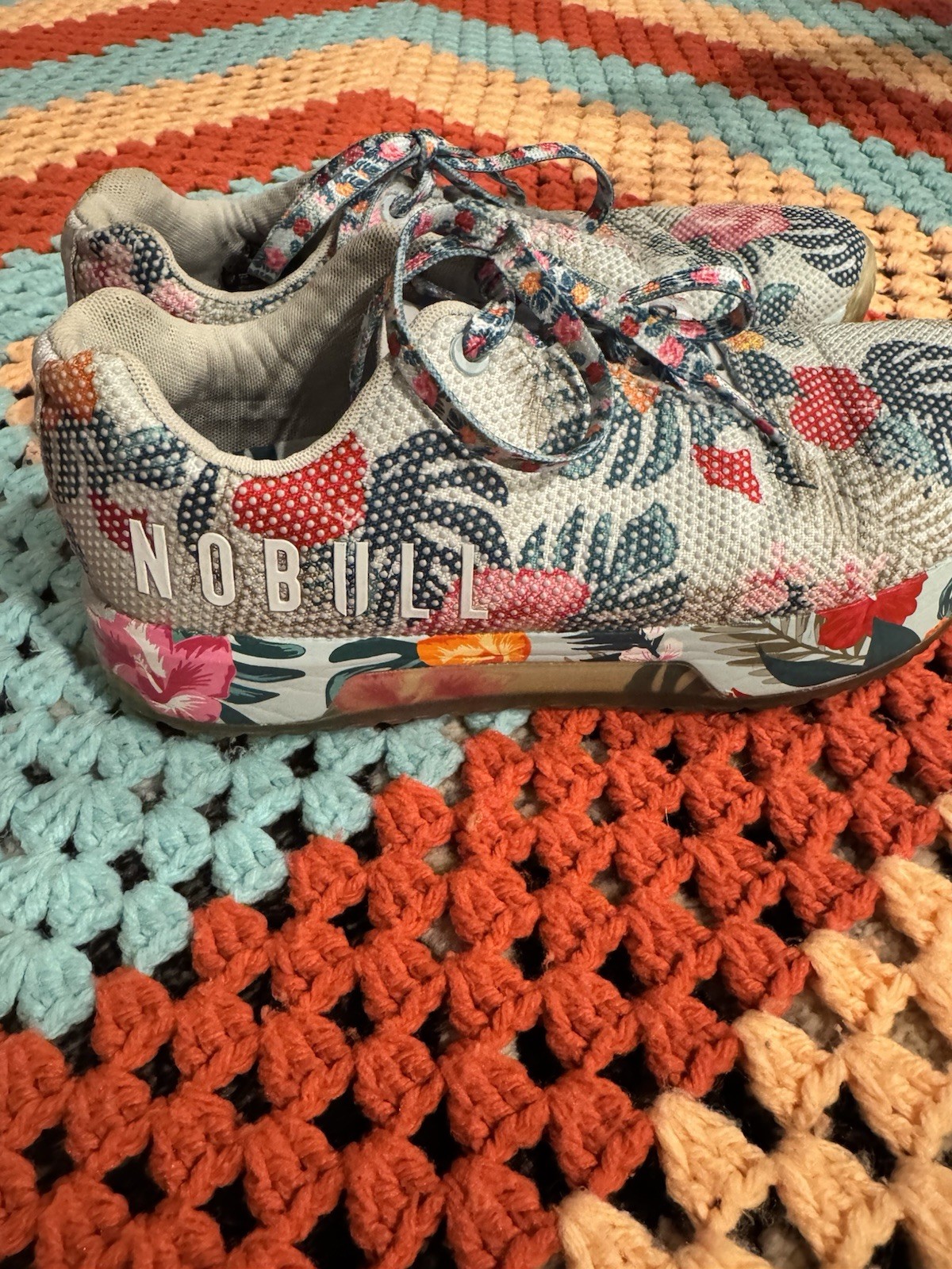 NOBULL Women’s Training Shoes Size 8.0 Blue Floral Pattern