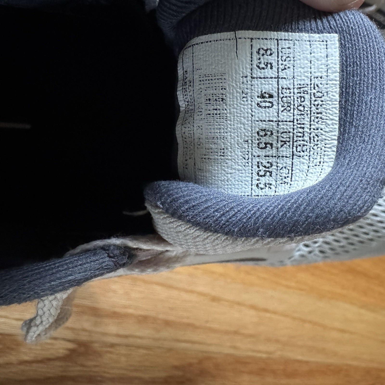 Brooks Launch GTS 8 Womens Grey Lavender Running Shoes 1203461B053 Size 8.5