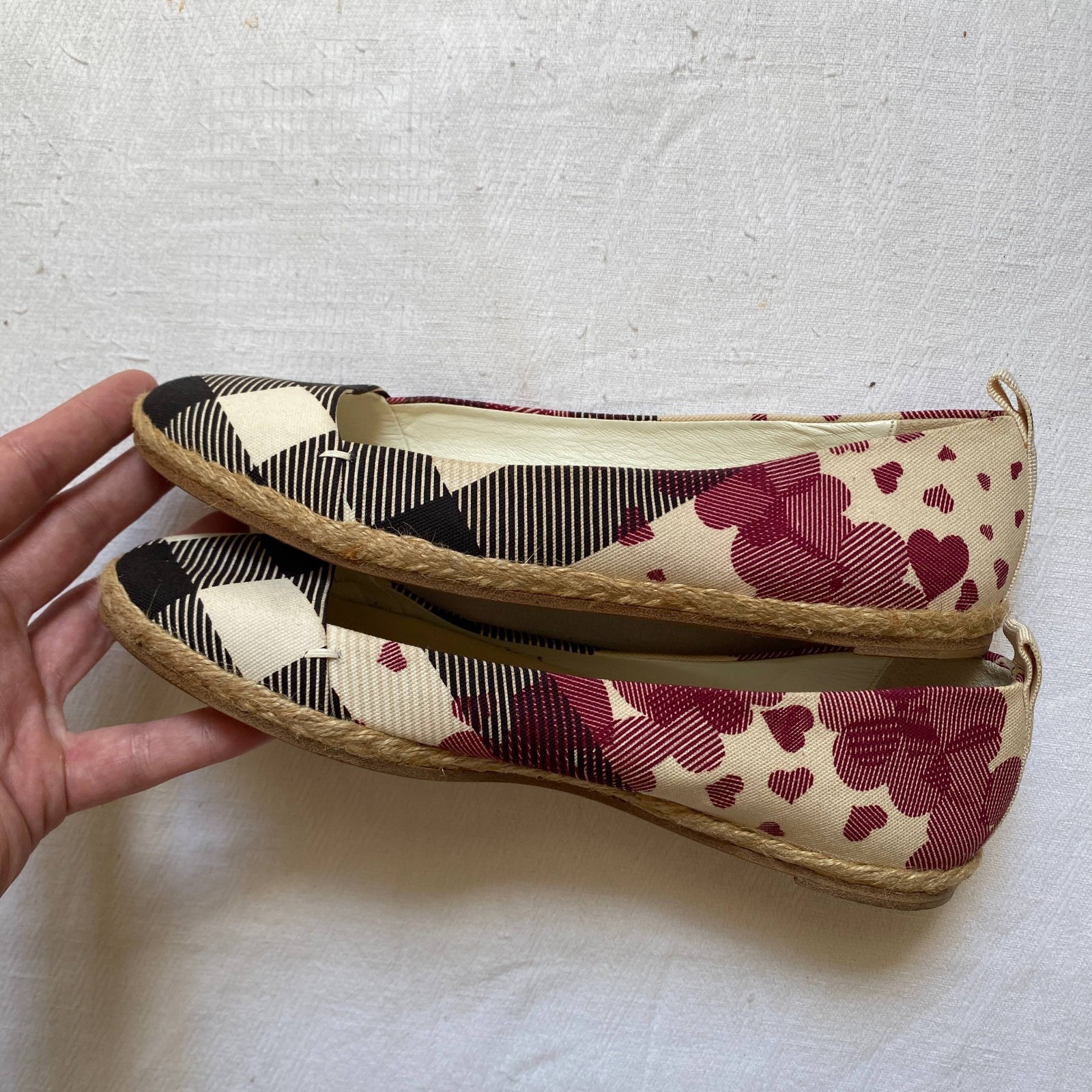 Burberry Heart Nova Check Pattern Printed Espadrille Canvas Flats sz us 8 eu 38