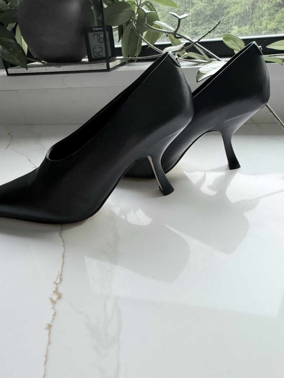 Michael Kors Womens Dorothy Leather Pointed Toe Classic PUMPS Black Size 10