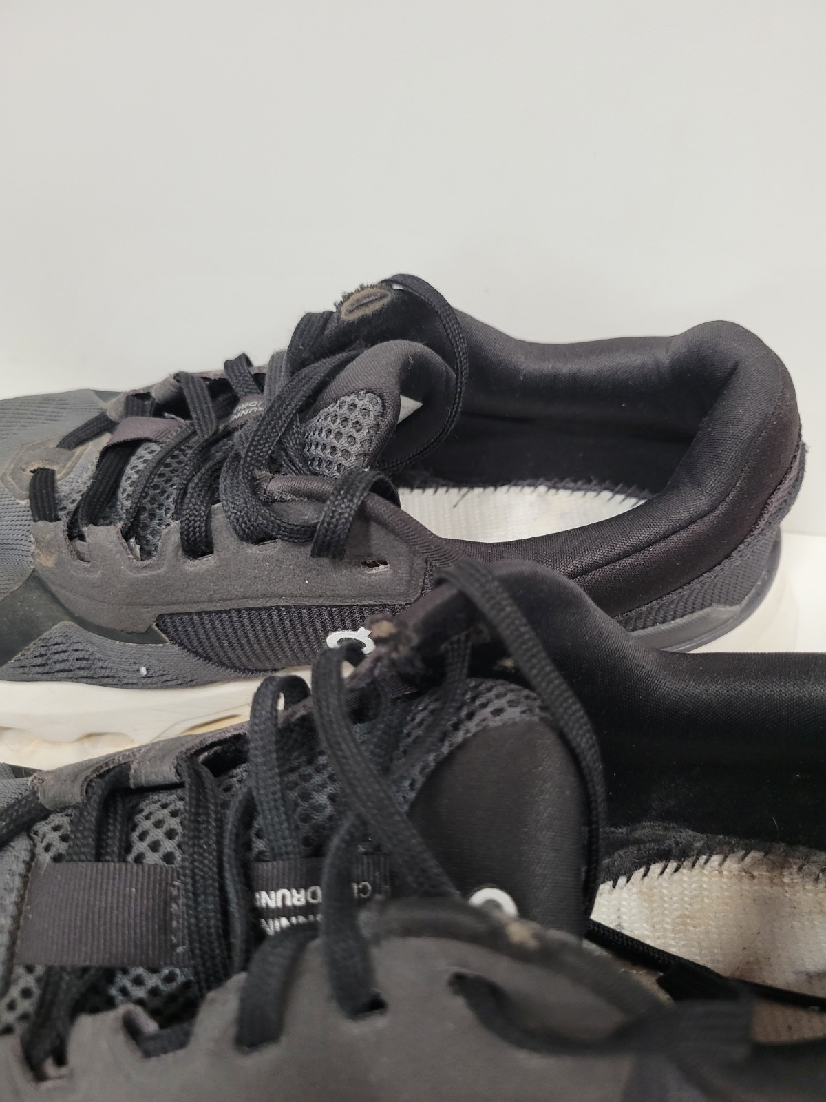 On Cloud Cloud Runner 2 Eclipse Black Running Shoes Women Size 8D