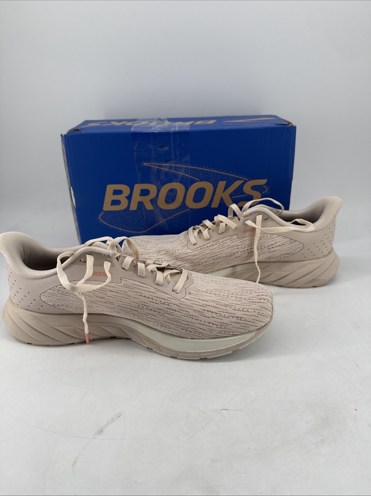 Brooks Anthem 7 Women’s Size 9 Almond/Grey/Desert Flower Running Shoes(A609)
