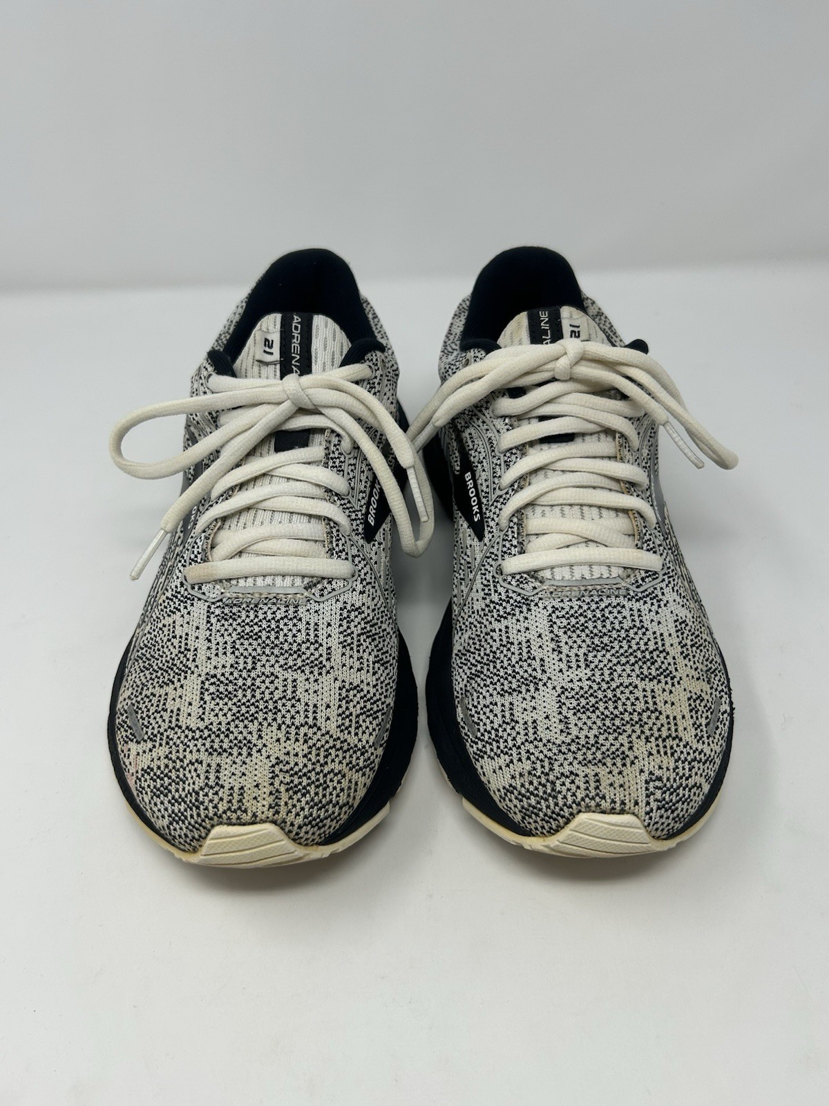 Brooks Adrenaline GTS 21 Black/Gray/White – 120329-1B-135, Size 9