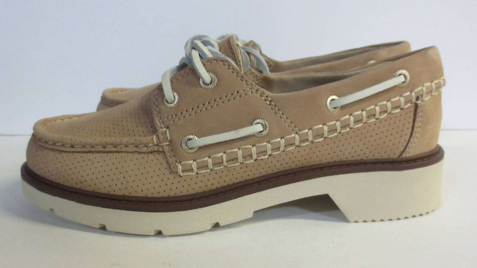 SPERRY WELLS WOMEN’S BOAT SHOES – TAN – US 5