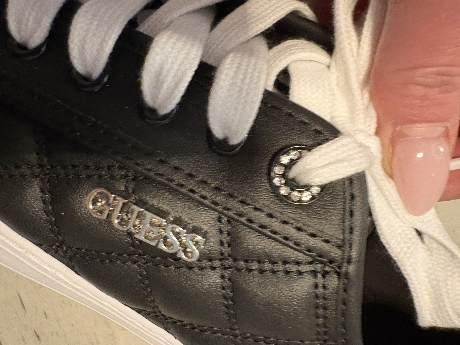 GUESS Quilted Logo Lace Up Black White Low Top Sneakers Textile Upper
