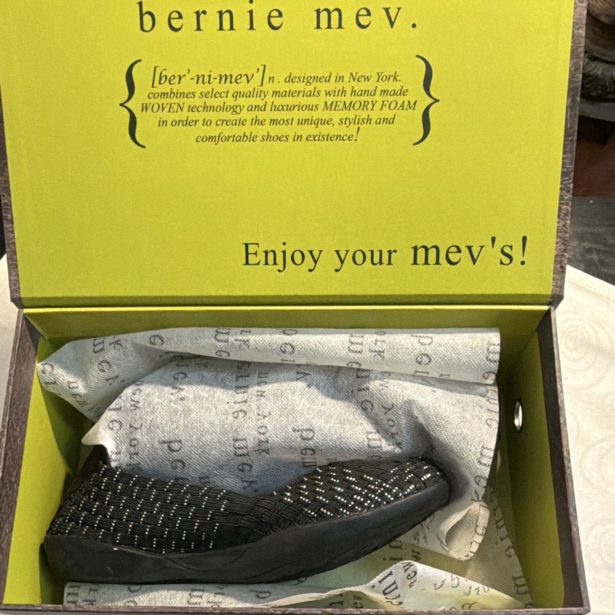 Bernie Mev Catwalk Women’s Black/Silver Woven Slip-On Comfort Flats EU 36 US 5