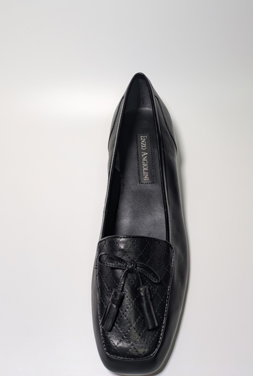 Enzo Angiolini “Lizzia” Black Leather Quilted Flat loafer Women’s Size 7M New