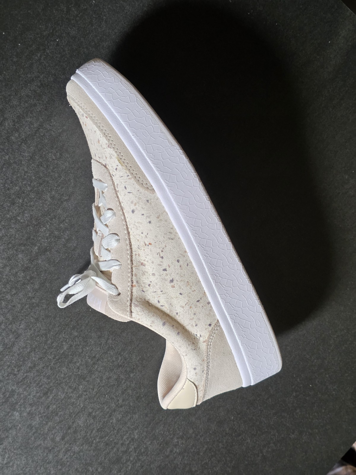 Kizik Prague Terrazzo Cream Off White Ivory UNISEX Hand Free Athletic M 9 W 10.5