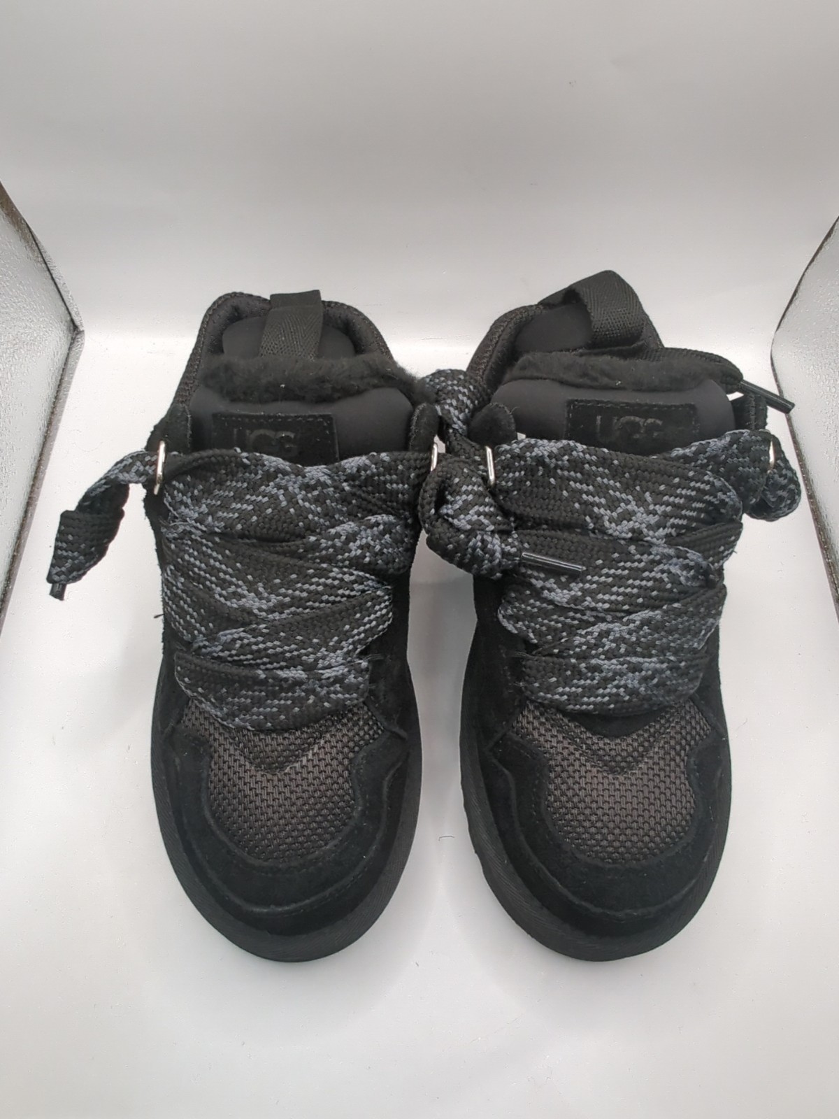 New UGG Lo Lowmel Suede Womens Trainers Size 6