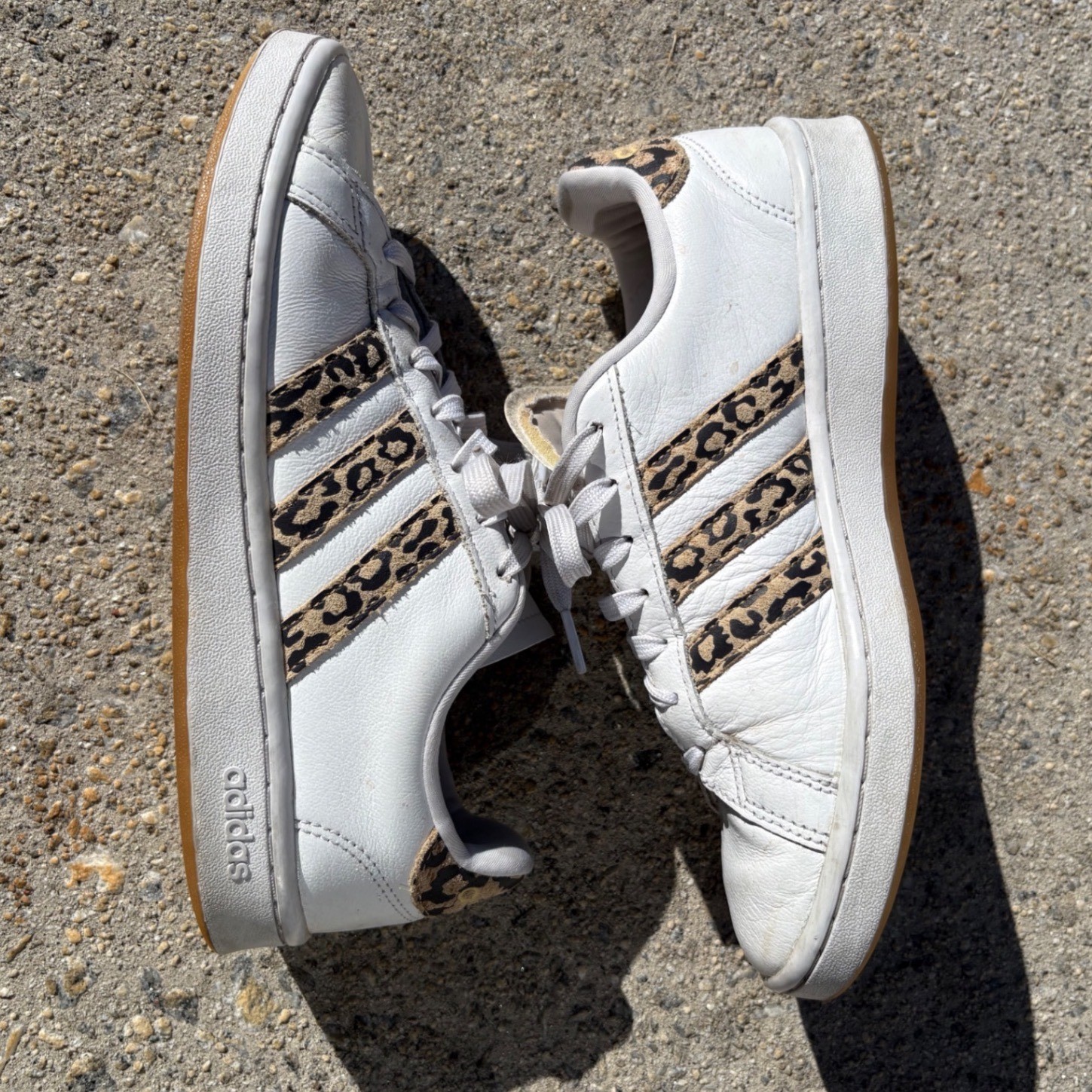 Adidas Grand Court Leopard Print White Leather Sneakers FY8949 Womens 8.5