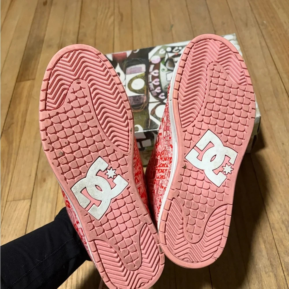 DC FROST Pink and White Sneakers. Limited Edition.
