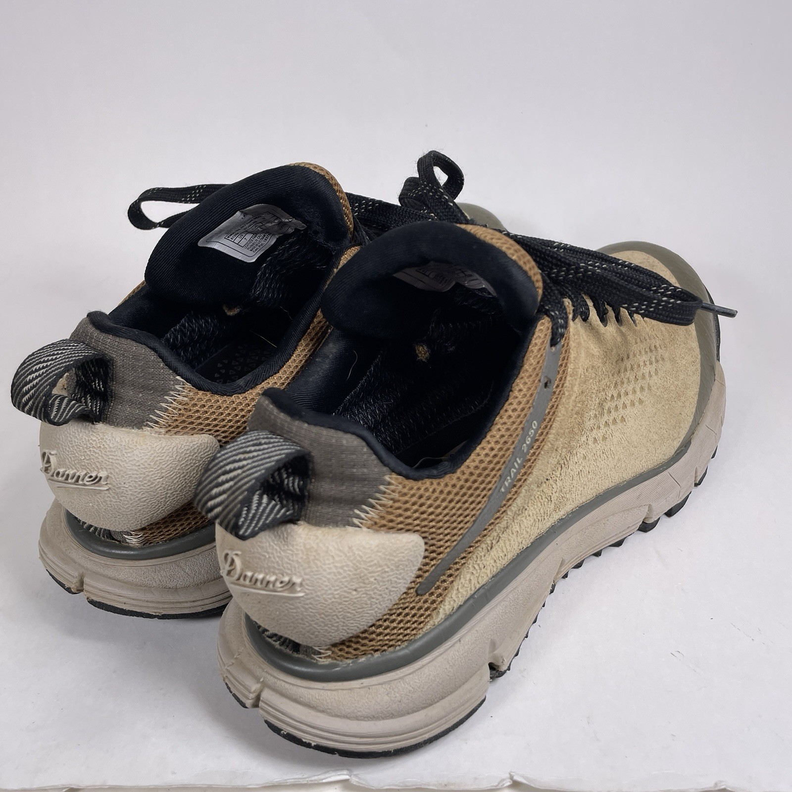 Size 7 – Danner Trail 2650 Gore-Tex Hiking Shoes Prairie Sand Gray GTX Womens