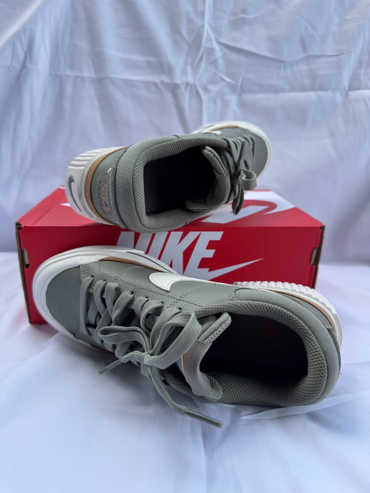 Nike Court Legacy Lift Women