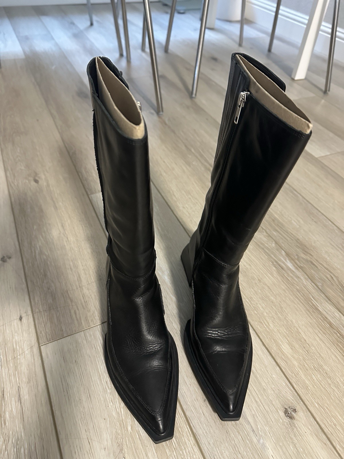 Vagabond Black Leather Vivian Pointed Toe Tall Boots Size EU 37