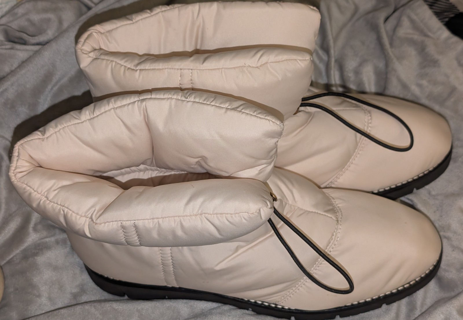 J.Crew Womens Elsa Puffer Boot With Primaloft Dusty Ivory Sz 10