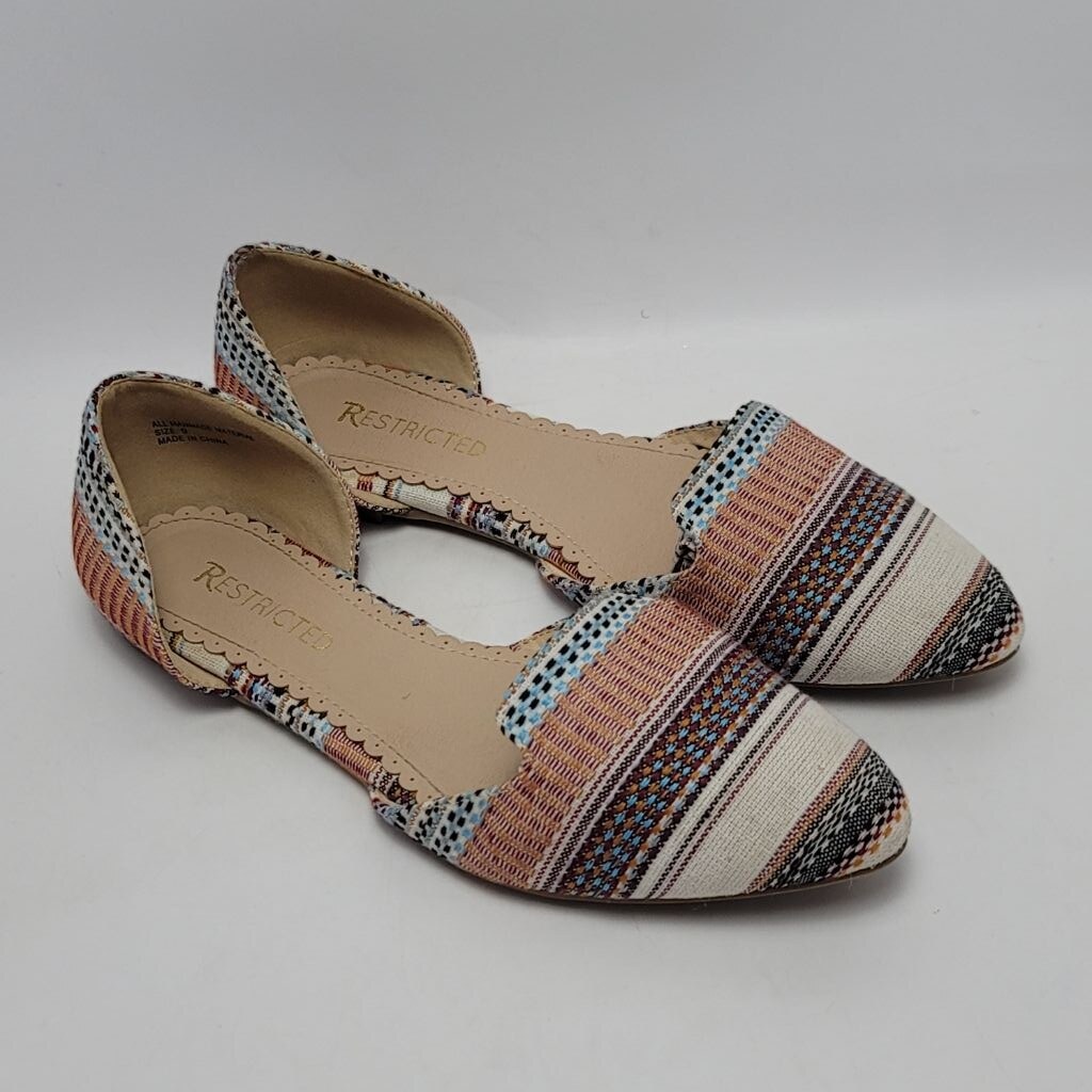 Women’s Restricted Multicolor Woven D’orsay Pointed Toe Flat Shoes Size 9