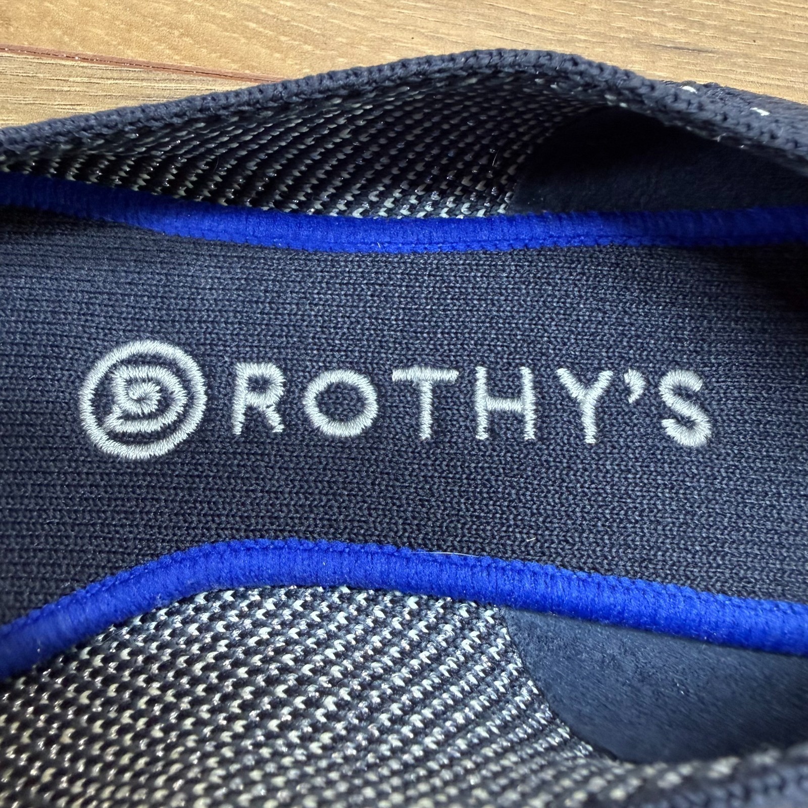 Rothys Point Flats Midnight Sparkle 9.5 Modern Minimalist Casual Office