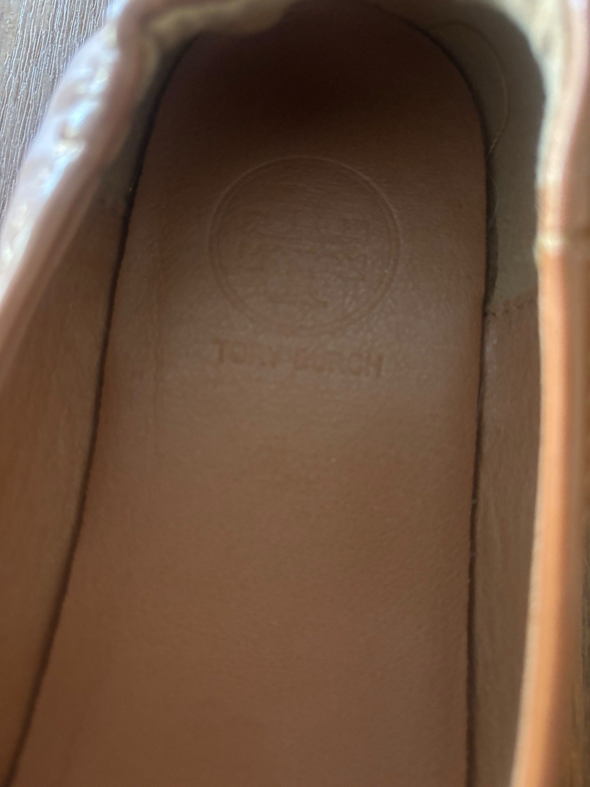 Tory Burch 32880 Royal Tan Minnie Travel Flat with Metal Logo 38 / 7.5