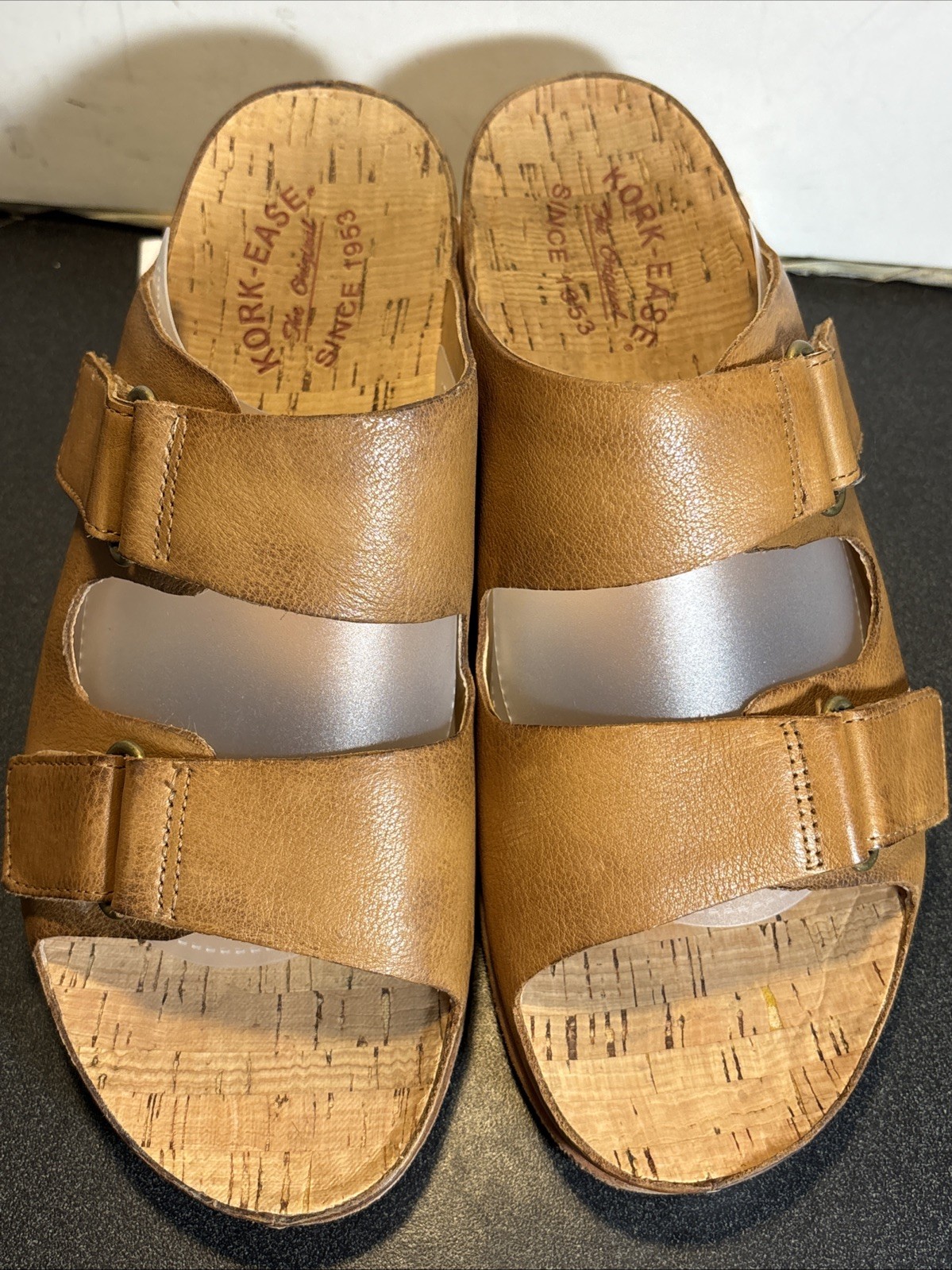 Tan Kork-Ease Sandals Tan/Caramel Womens Adjustable Slip-On Size 10 VGC
