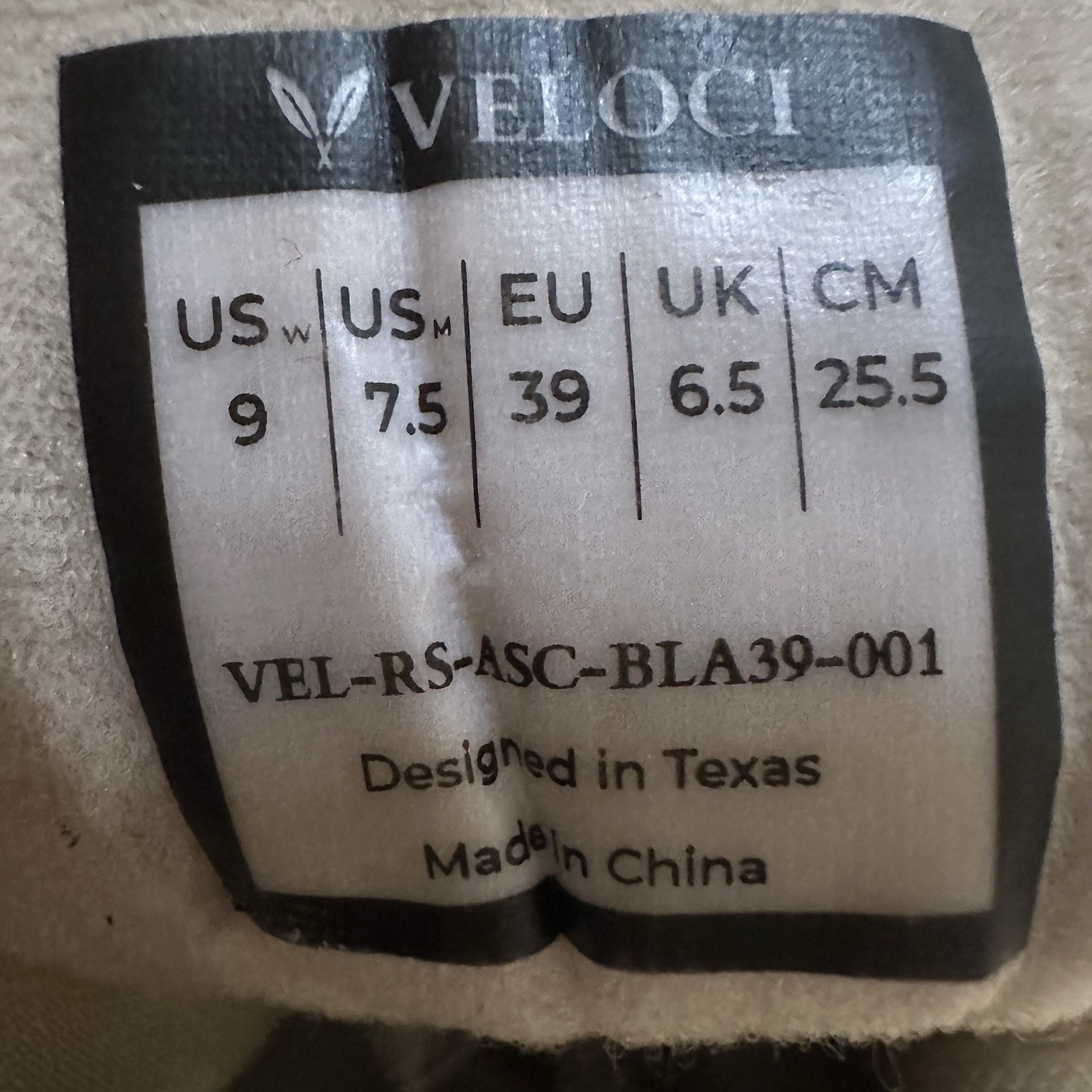 Veloci Ascent Black Comfort Running Shoes | Wide Toe | Unisex Women 9 | Men 7 .5