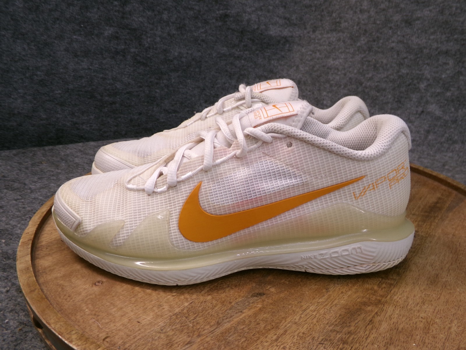Nike Zoom Vapor Pro HC Women Size 7.5 White Pickleball Tennis Shoes CZ0222-110