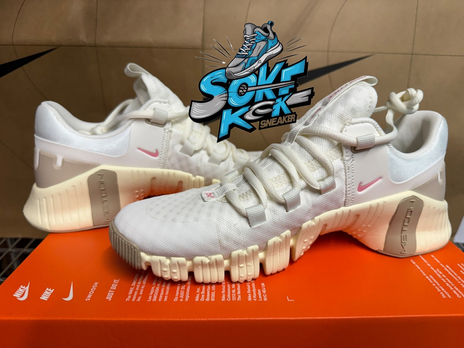 Nike Free Metcon 5 Sail Sanddrift W casual gym walking shoe DV3950-100 size 6-12