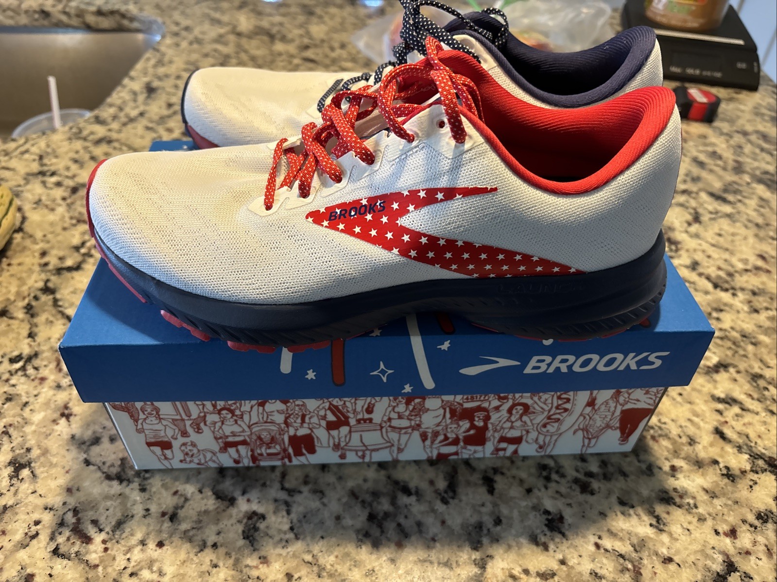 Brooks Launch 7 Womens Running Shoes America USA Stars Stripes White Size 8