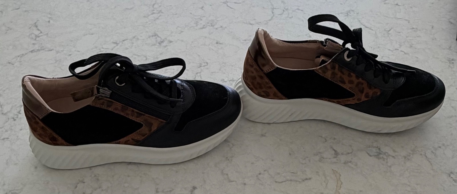 Ron White Zayla Leo Size 6.5 US or 37 EU